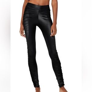 Alo leggings SALE